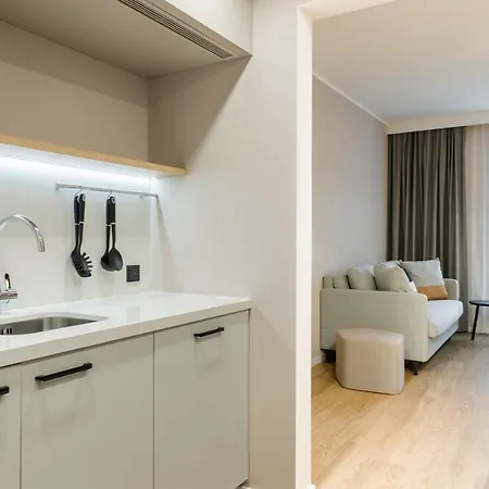 Szálloda By Marriott 4*